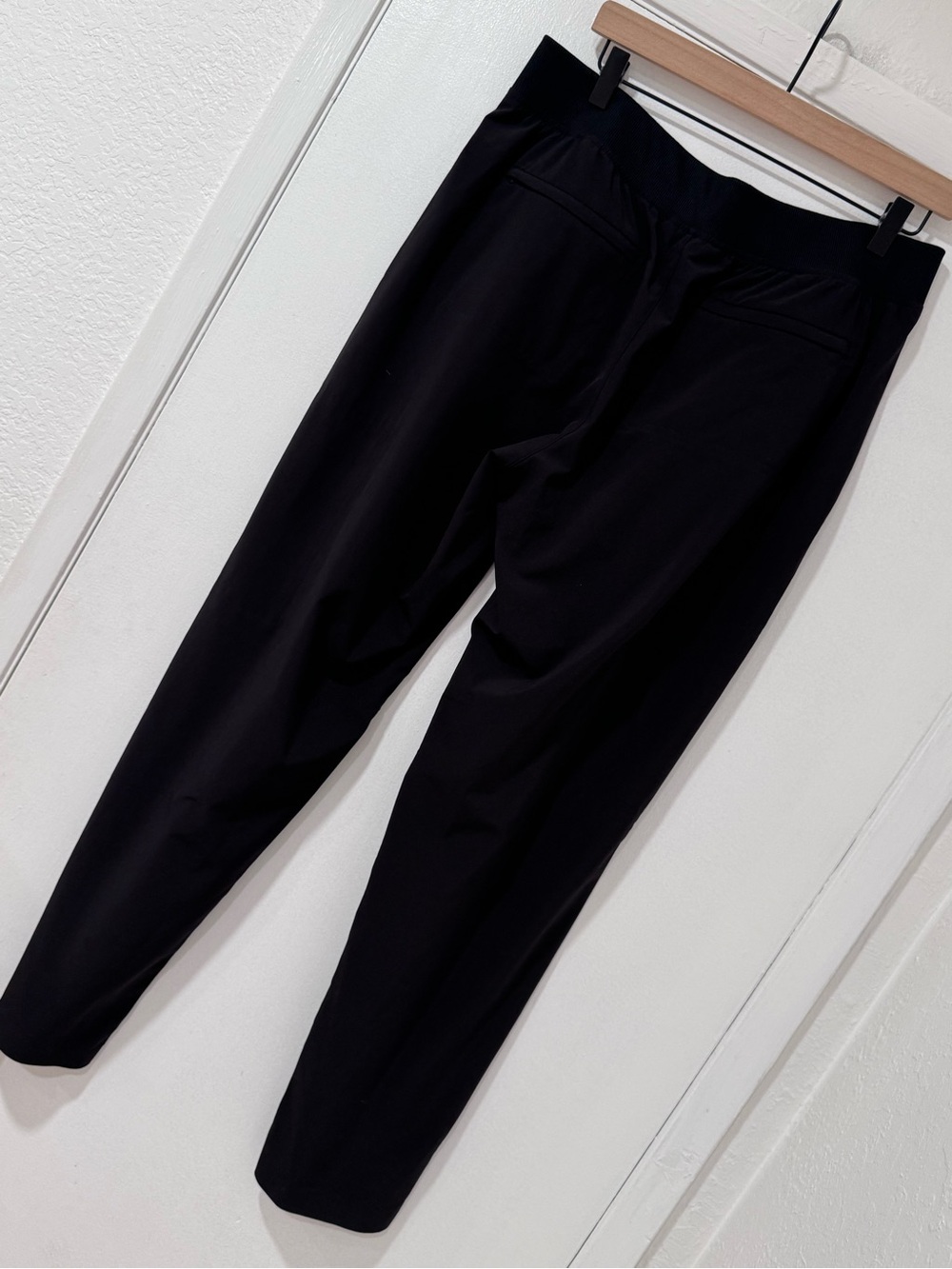 Athleta Brooklyn Heights Cargo Pants - Picture 3 of 5